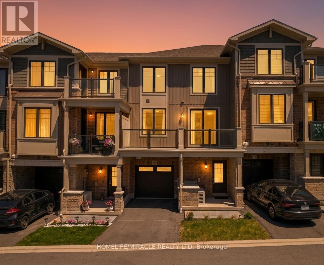 #129 10 BIRMINGHAM DRIVE - 2