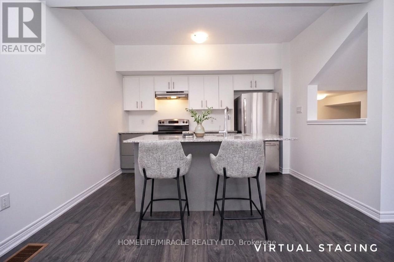 #129 10 BIRMINGHAM DRIVE - 4