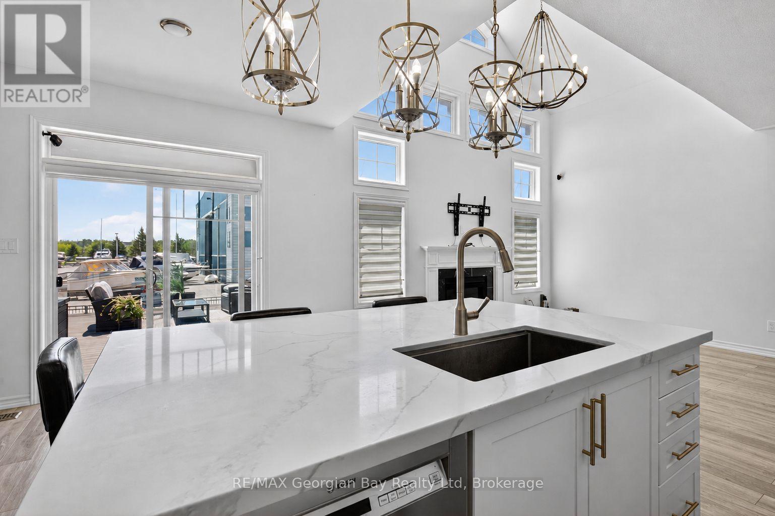 615 BAYPORT BOULEVARD - 17