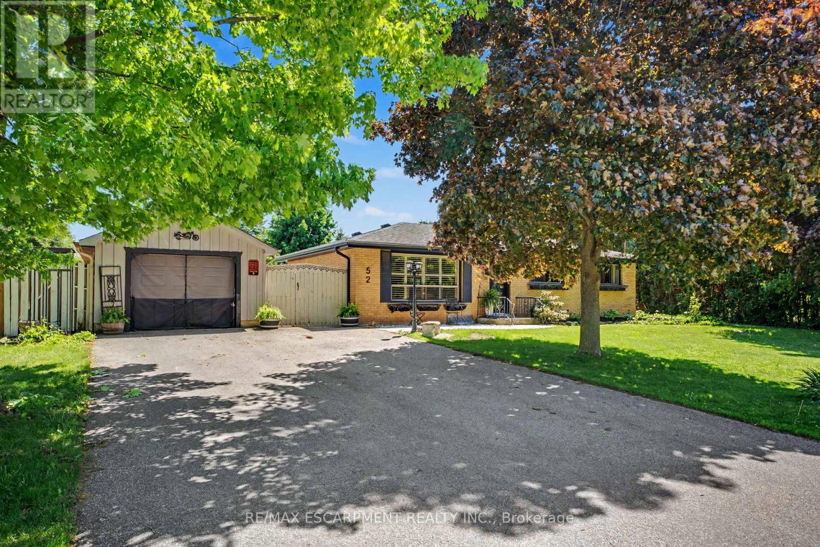 52 LORNE AVENUE - 3