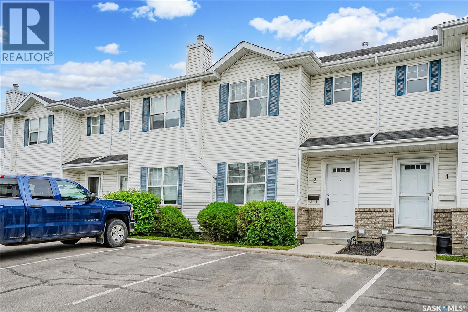 #2 102 Pawlychenko LANE - 1