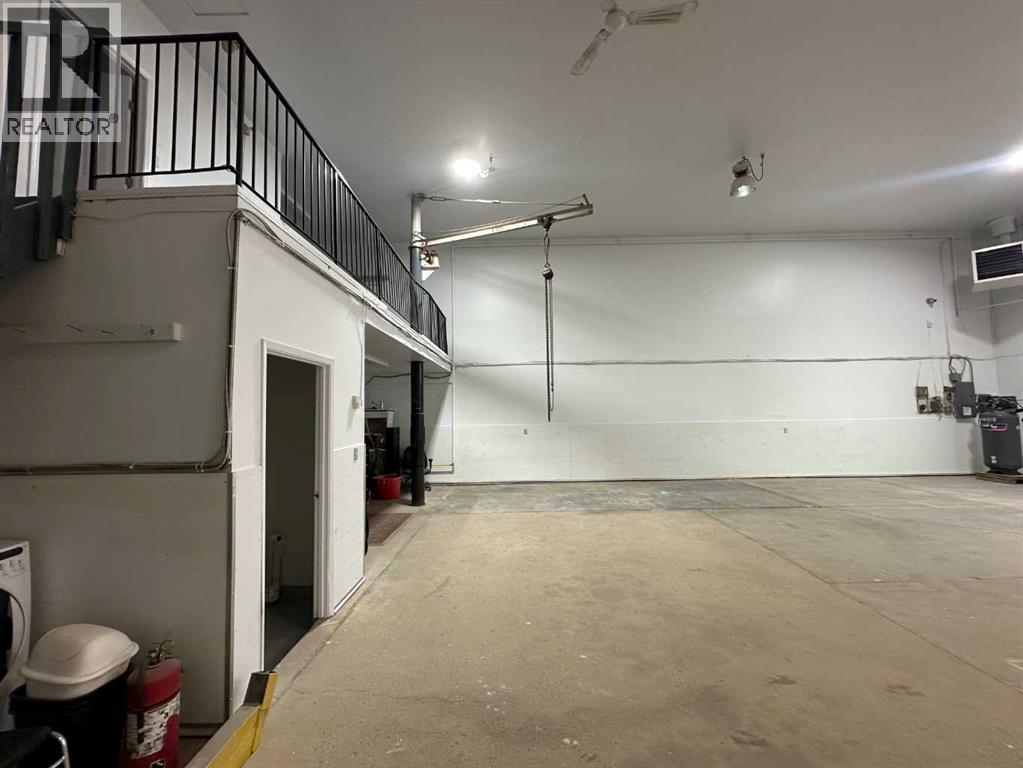 11434 91 Avenue - Photo 16