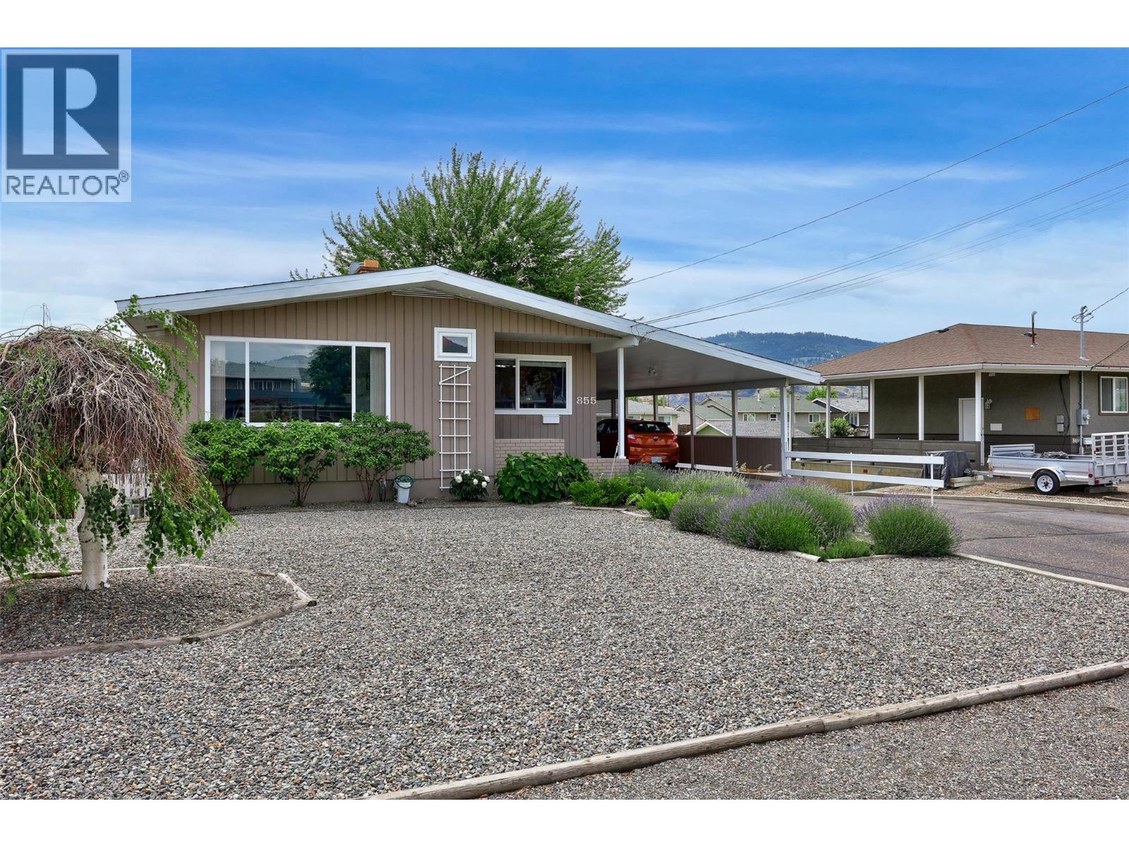 855 Lethbridge Avenue - 35