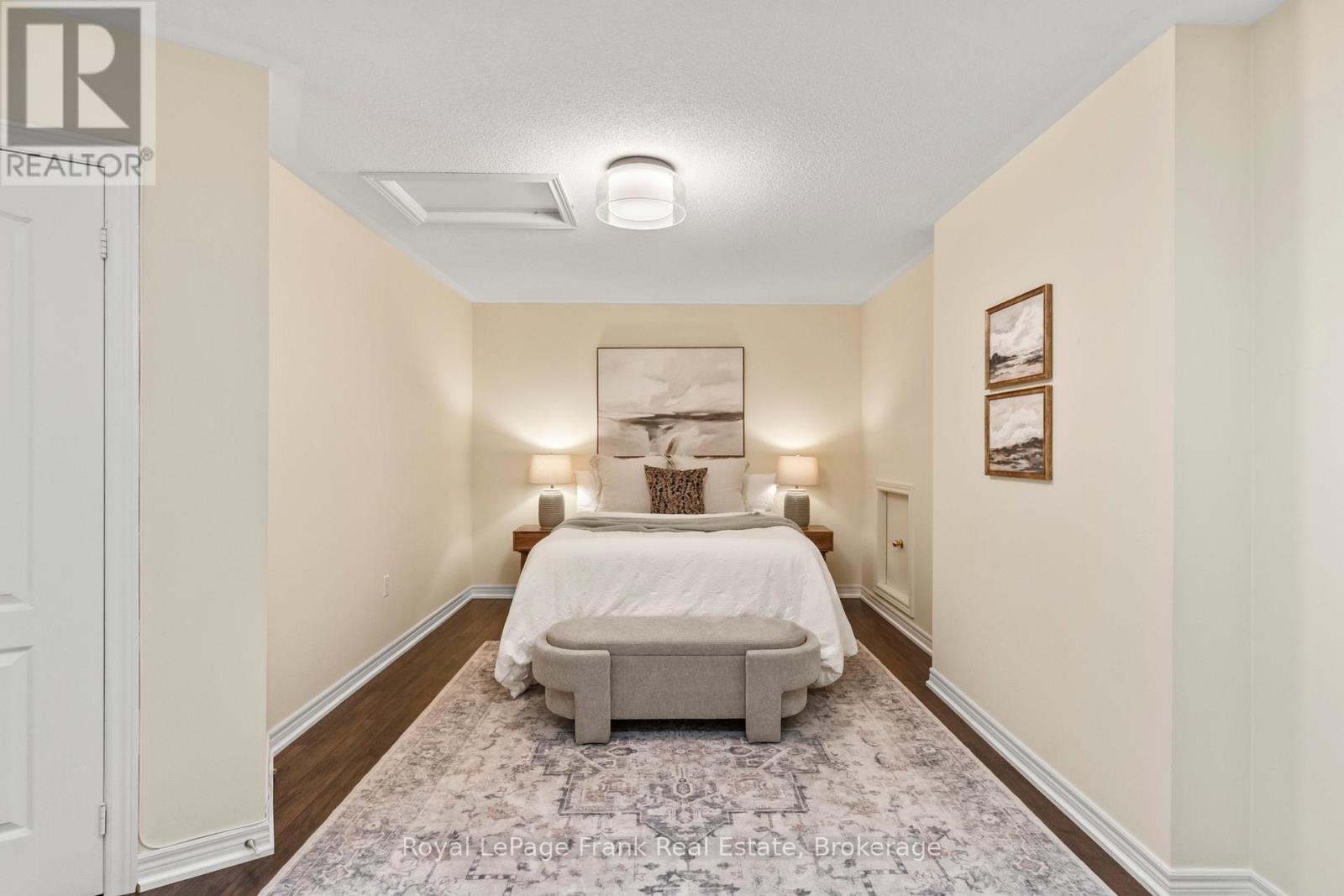 #30 30 GIDLEY LANE - 17