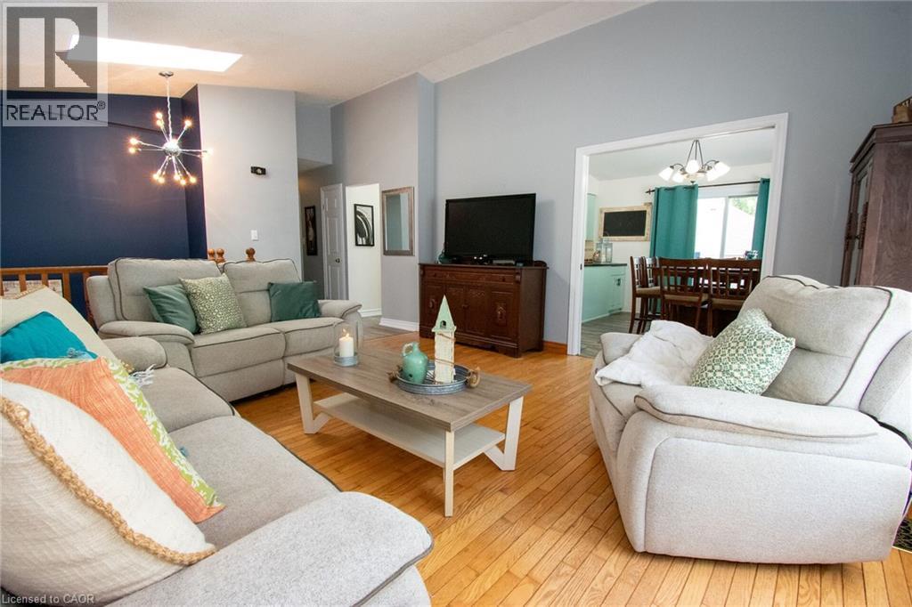 2923 NORTH SHORE Drive - 11