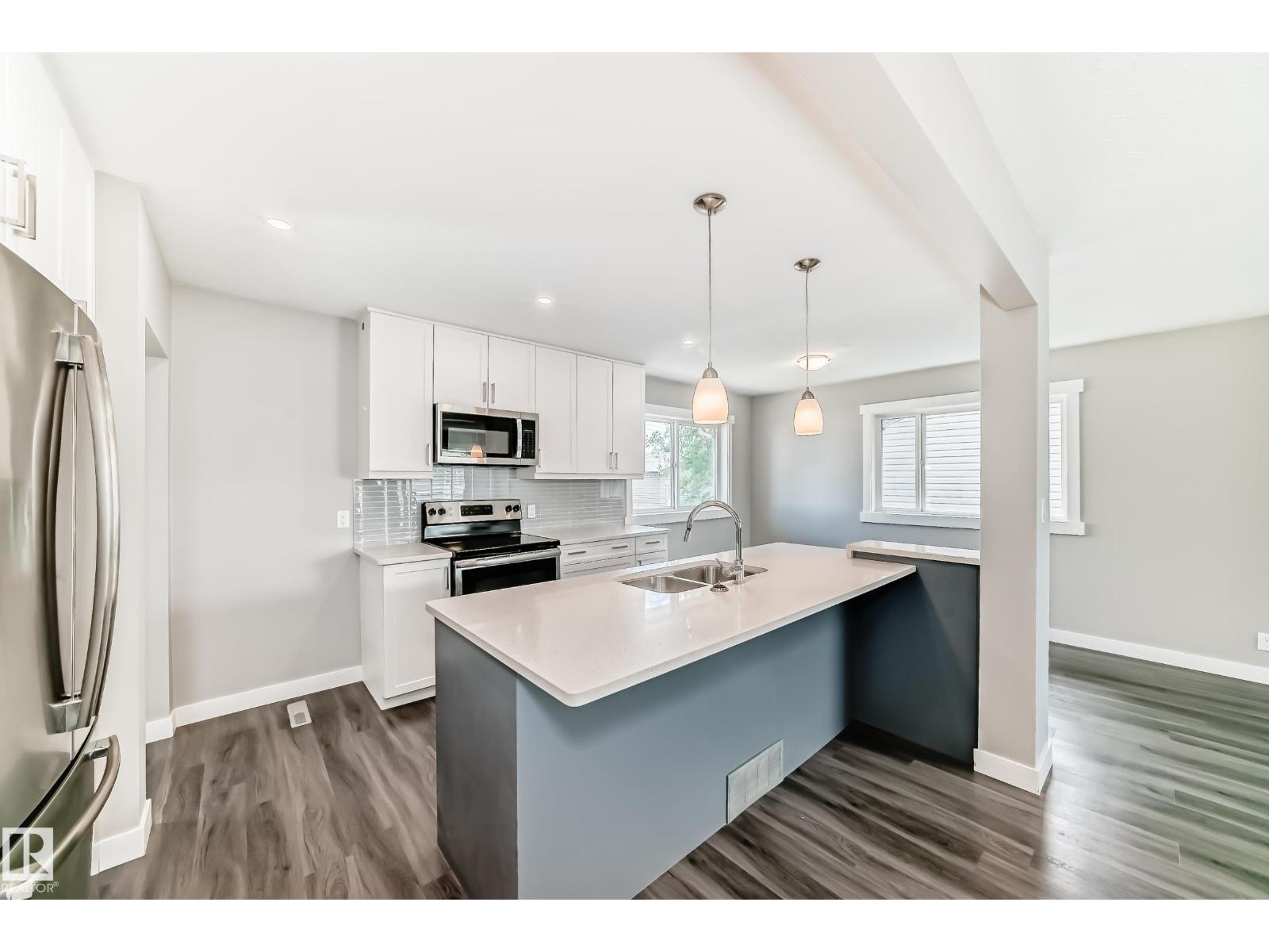 10521 163 ST NW - 6