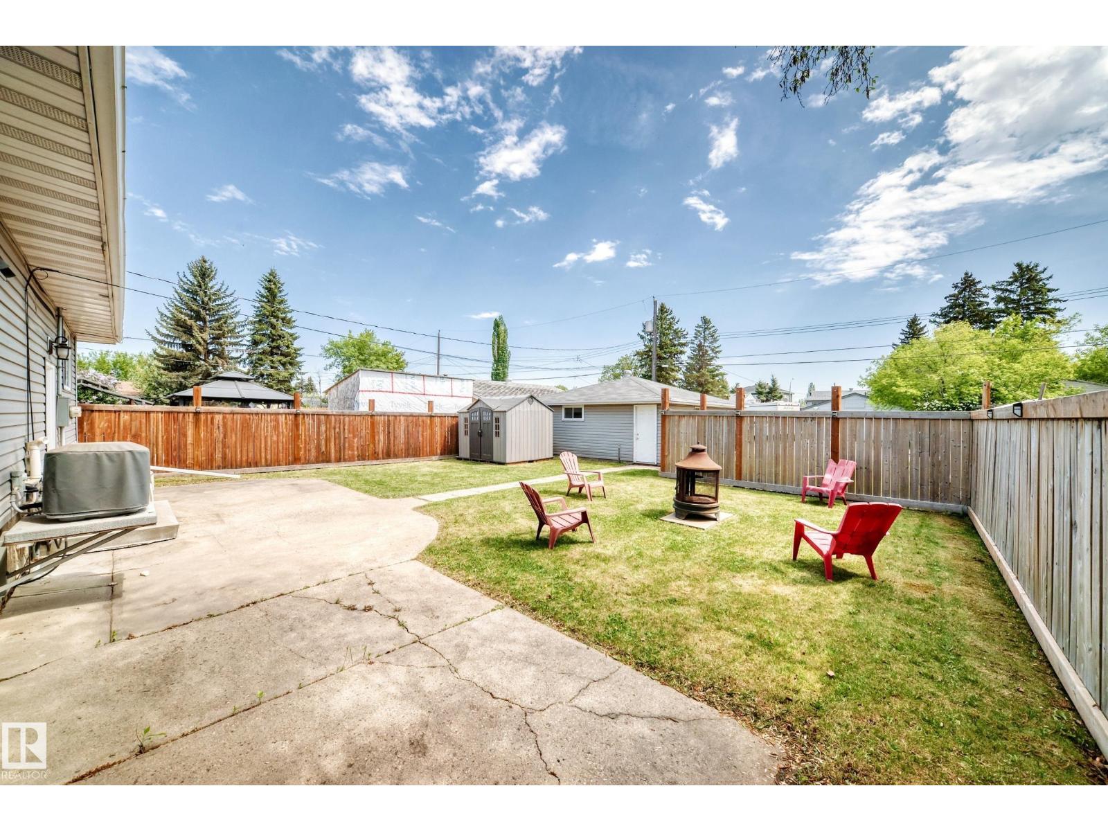 10521 163 ST NW - 55