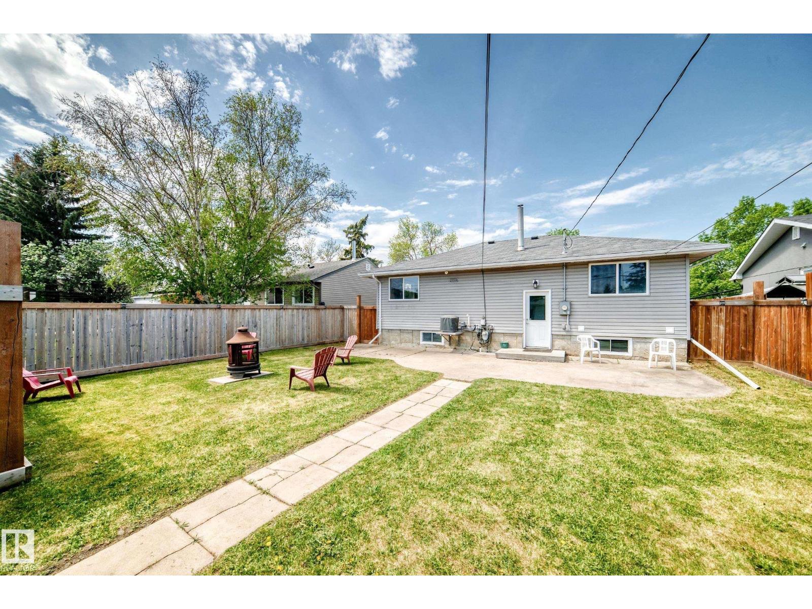 10521 163 ST NW - 58
