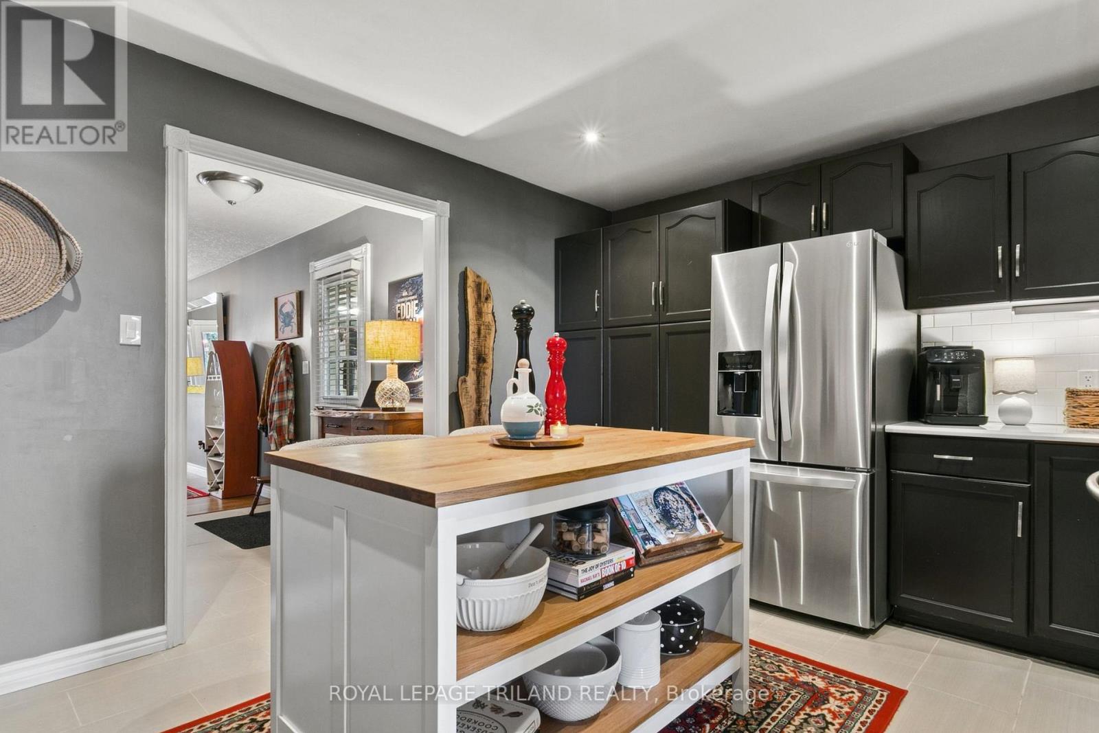 298 SUNSET DRIVE - 14