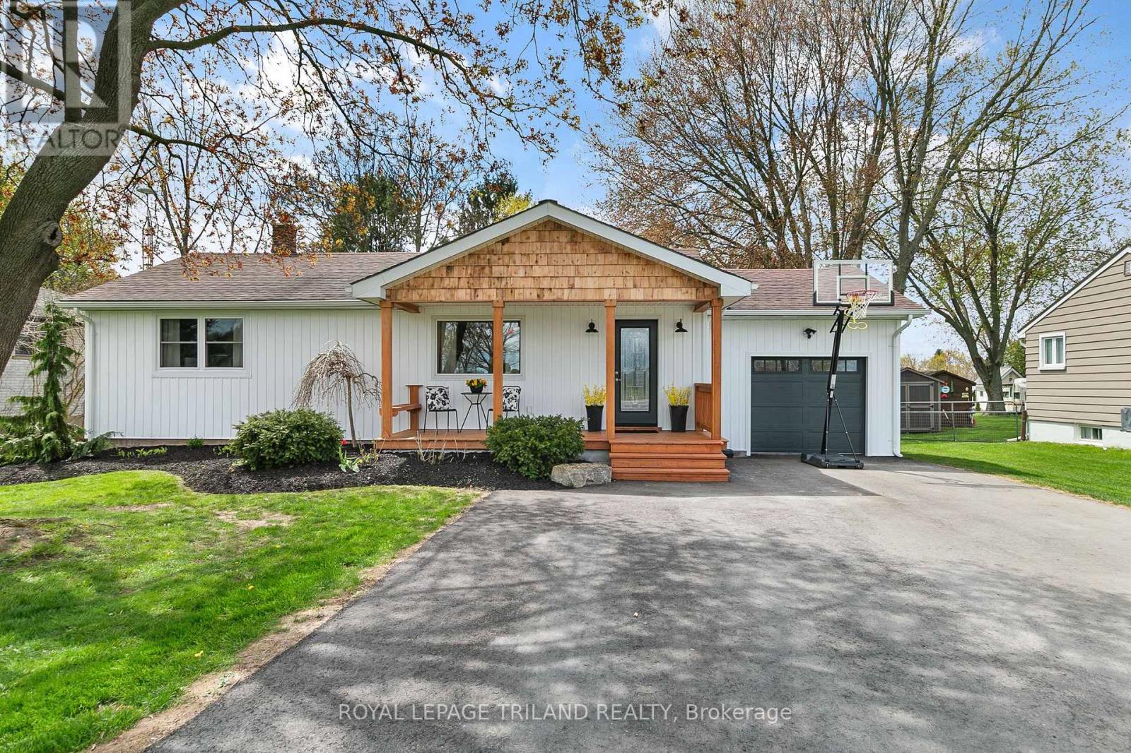 298 SUNSET DRIVE - 2