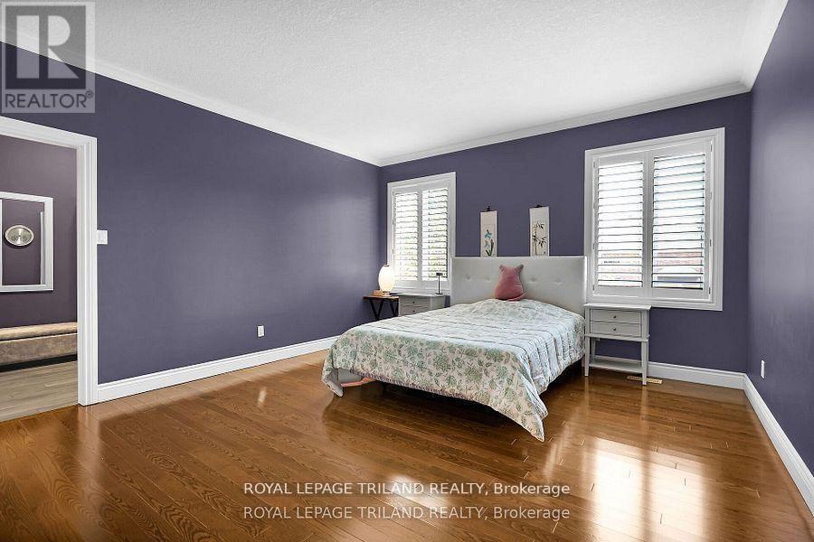 7119 CLAYTON WALK - 24