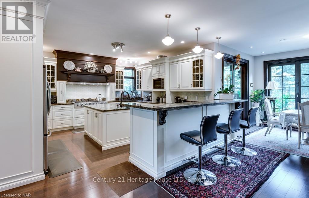 4025 NIAGARA RIVER PARKWAY - 18