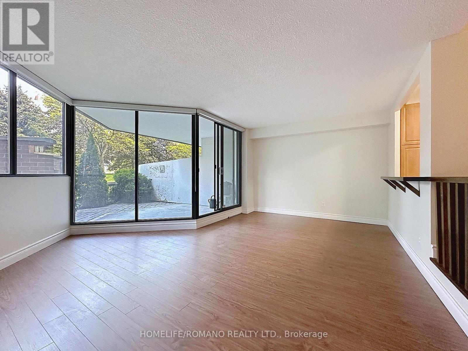 #102 50 BAIF BOULEVARD - 23