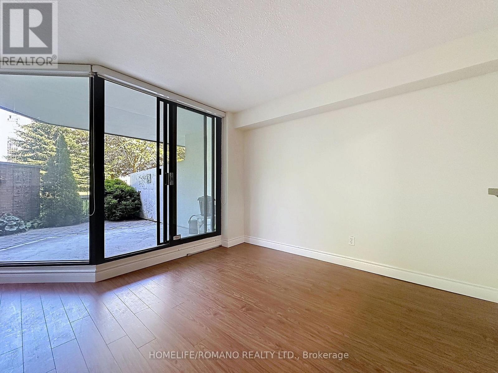 #102 50 BAIF BOULEVARD - 28