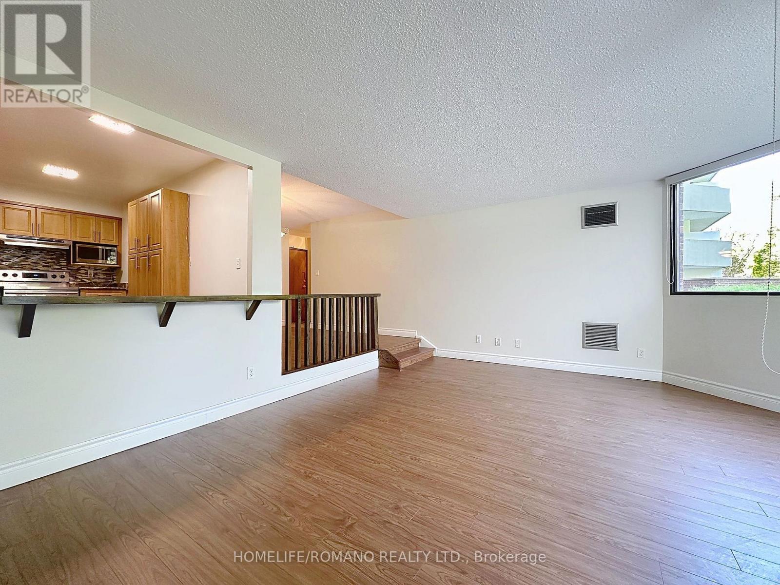 #102 50 BAIF BOULEVARD - 29