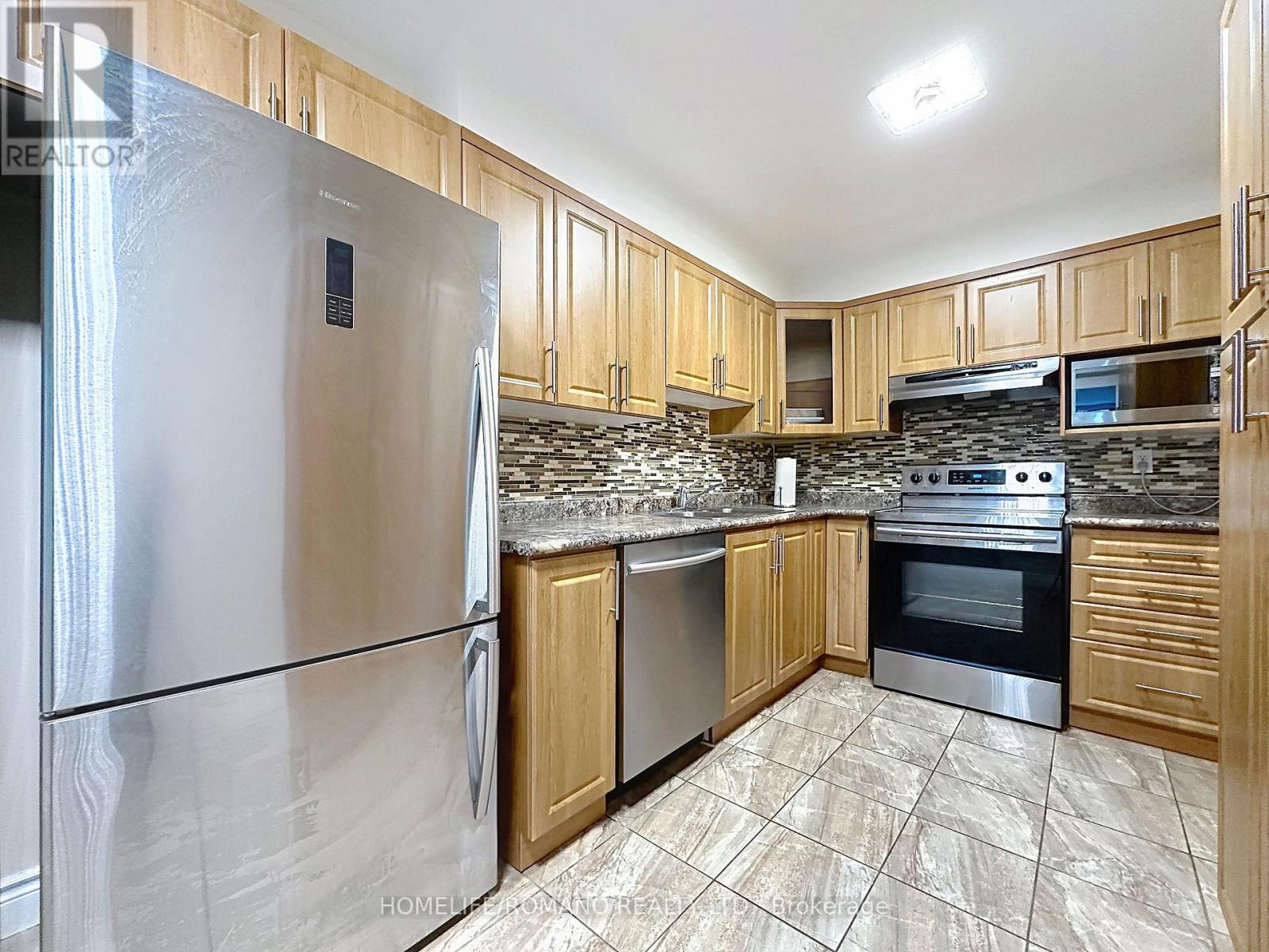 #102 50 BAIF BOULEVARD - 19