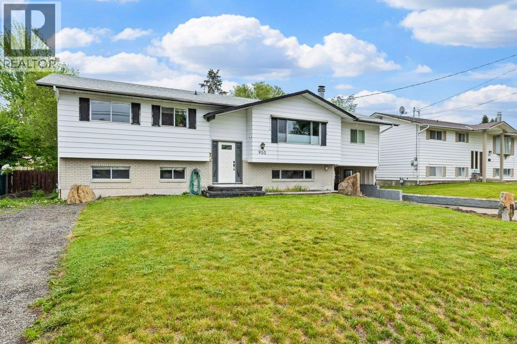  900 Hickory Road, Kelowna