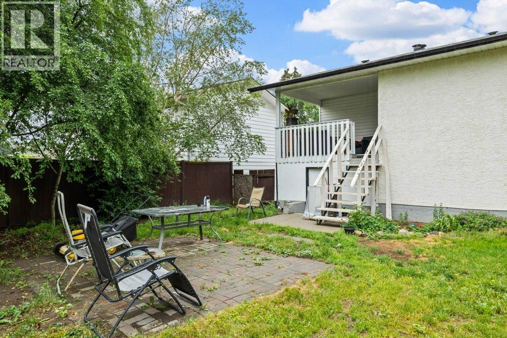  900 Hickory Road, Kelowna
