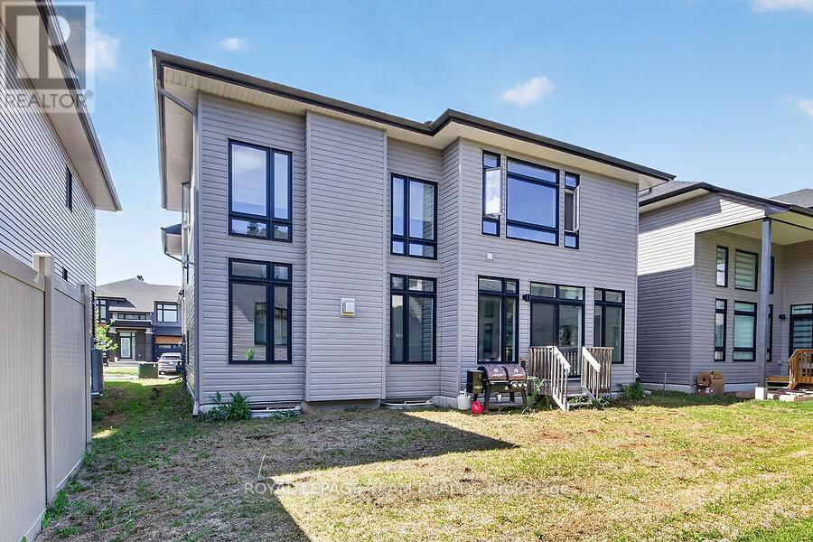 950 ISLINGTON WAY - 48