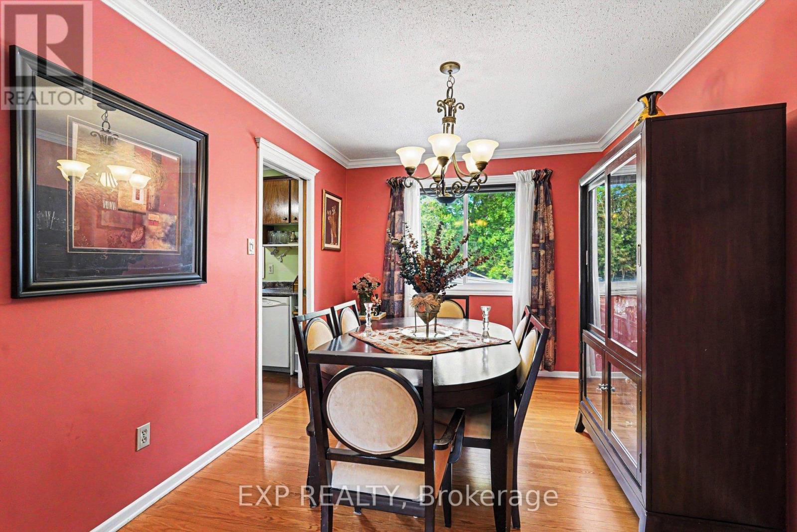 47 LANGHOLM CRESCENT - 10