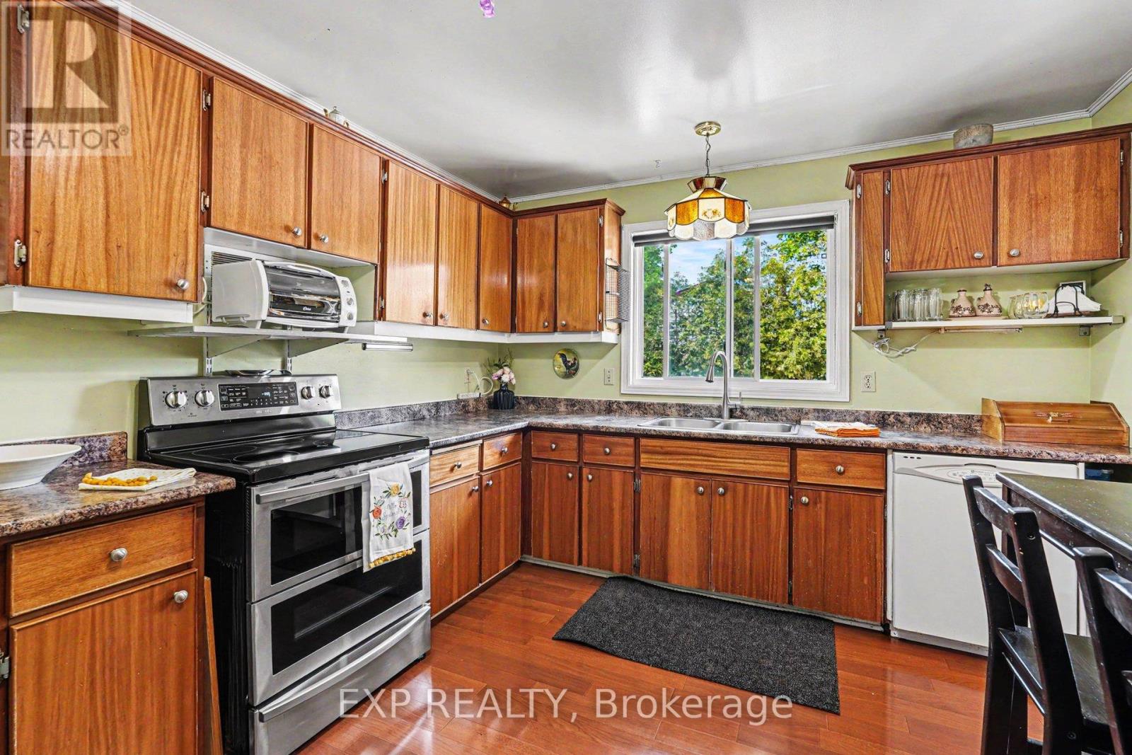 47 LANGHOLM CRESCENT - 14