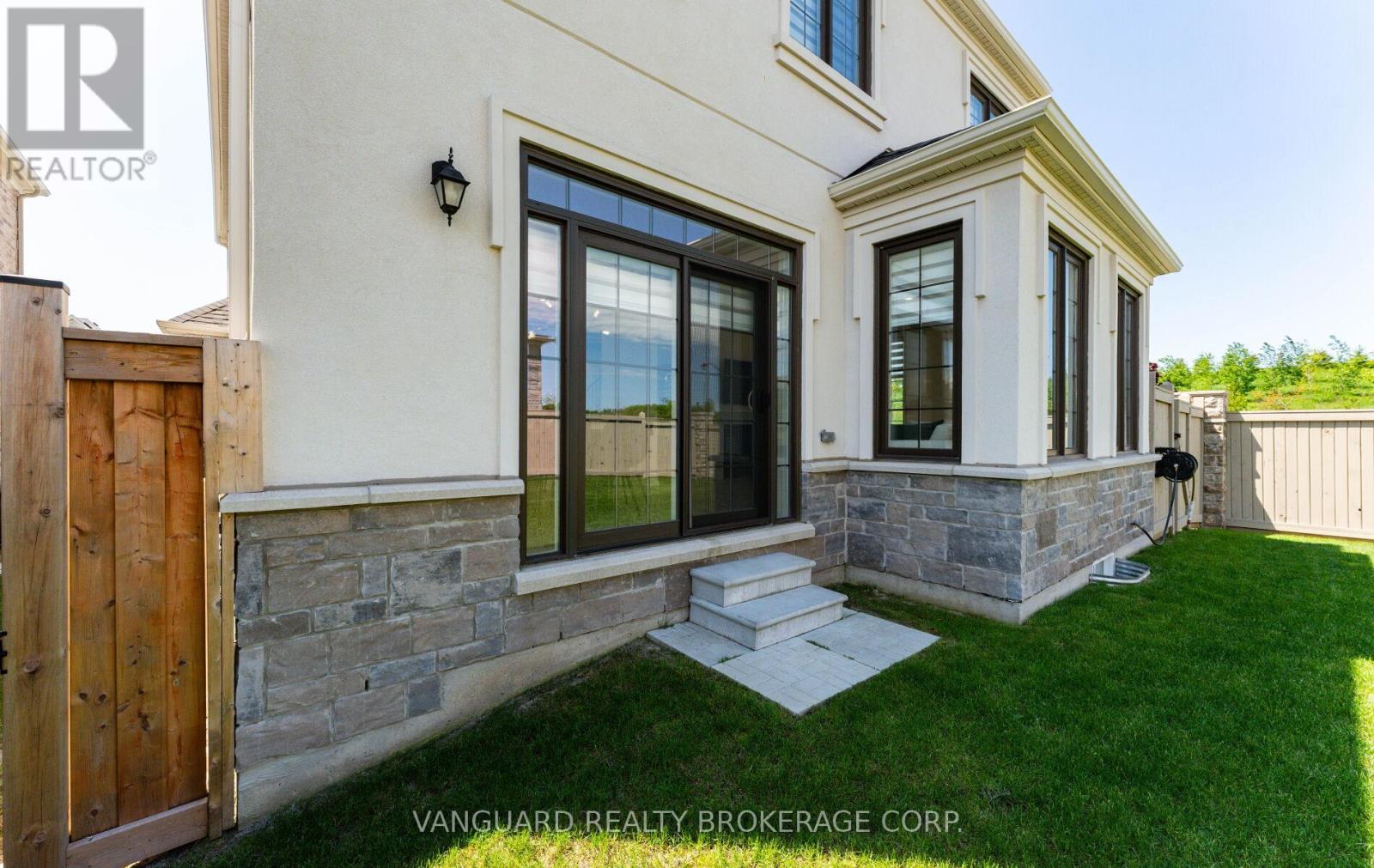 158 SCARLET WAY - 46