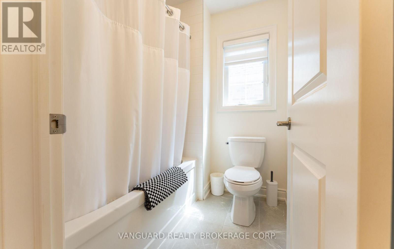 158 SCARLET WAY - 45