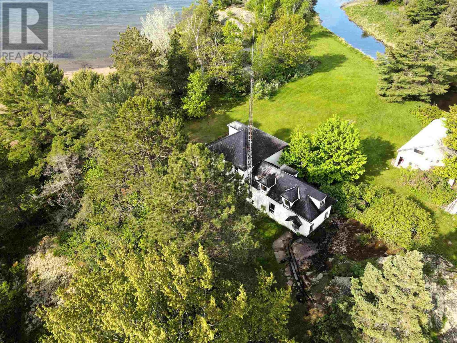35 Pine Ridge RD - 18