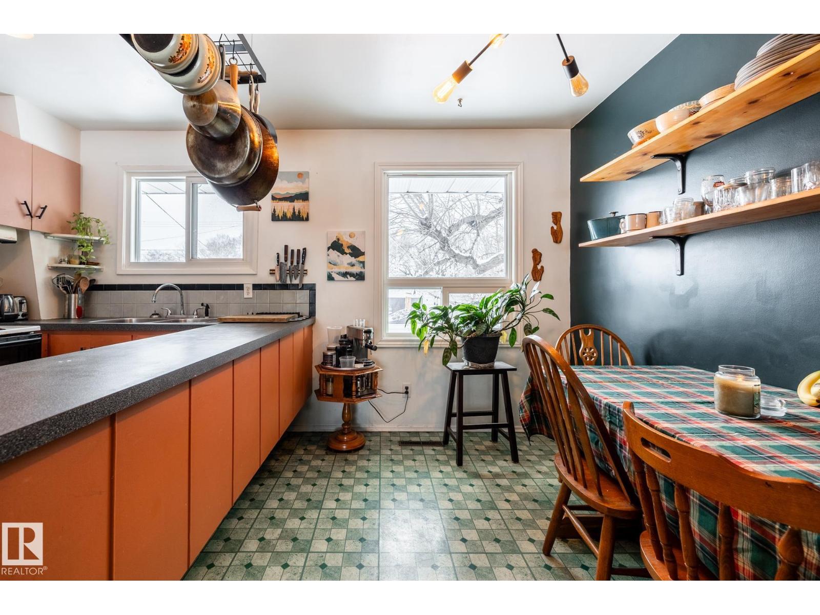 12231 47 ST NW - 11