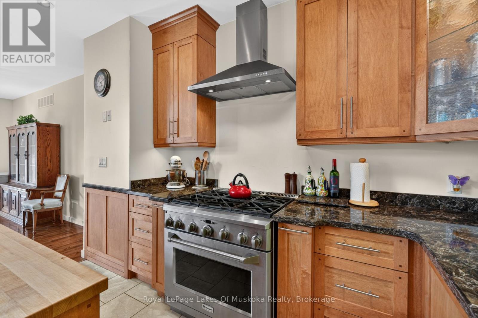 400 MARKLES ROAD - 13