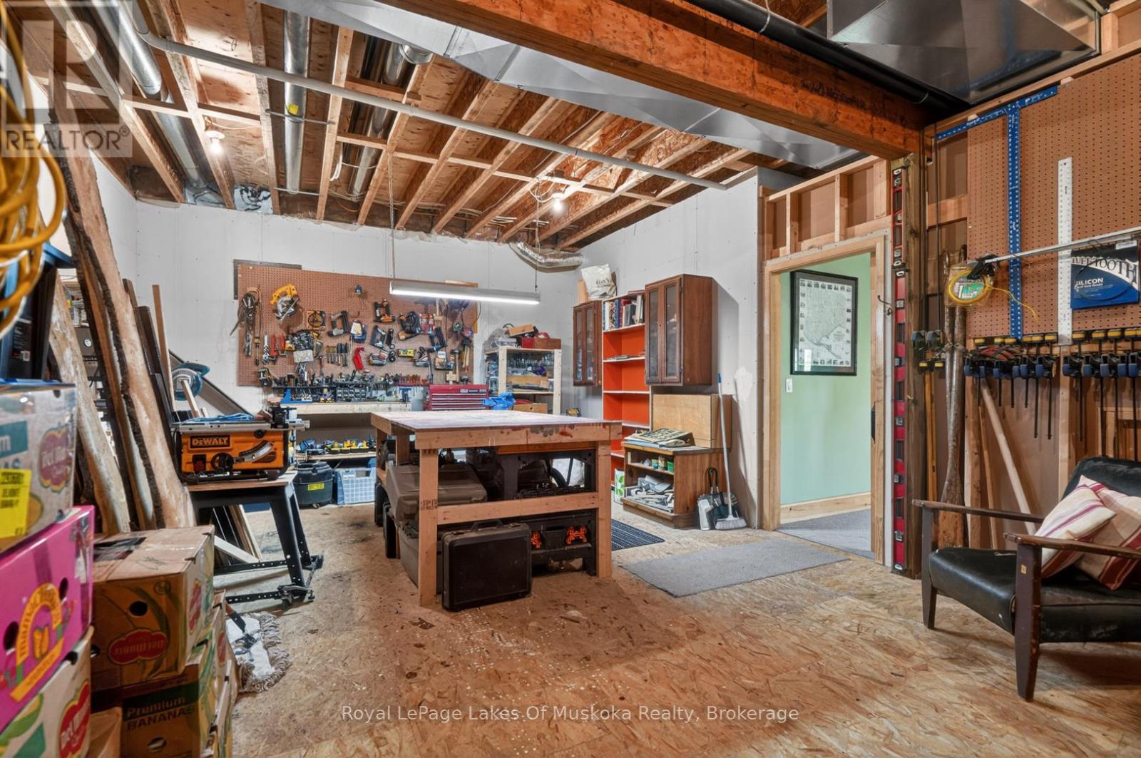 400 MARKLES ROAD - 31