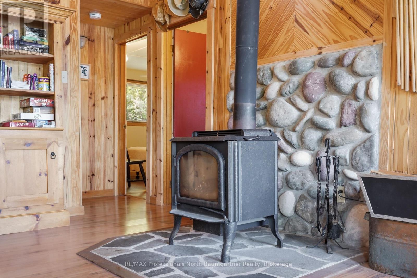 2301 SUMCOT ROAD - 21