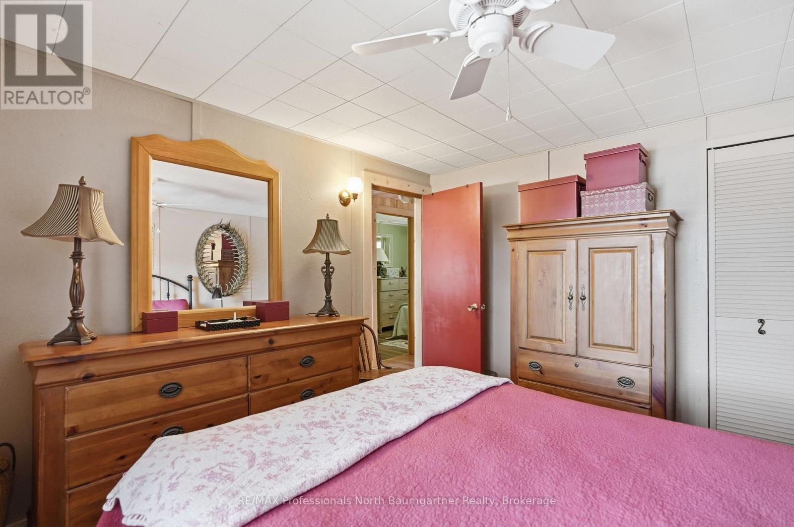 2301 SUMCOT ROAD - 23