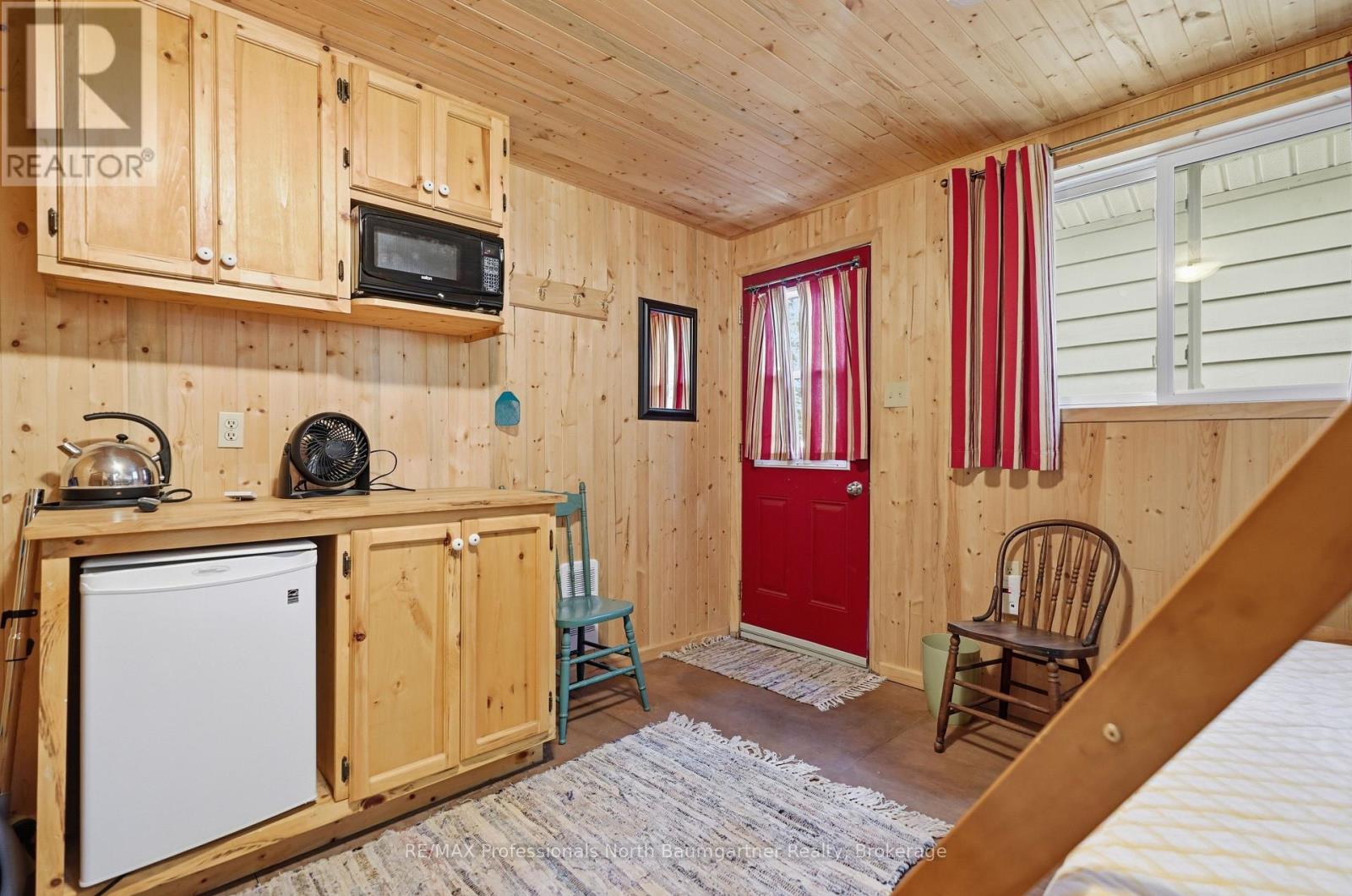 2301 SUMCOT ROAD - 30