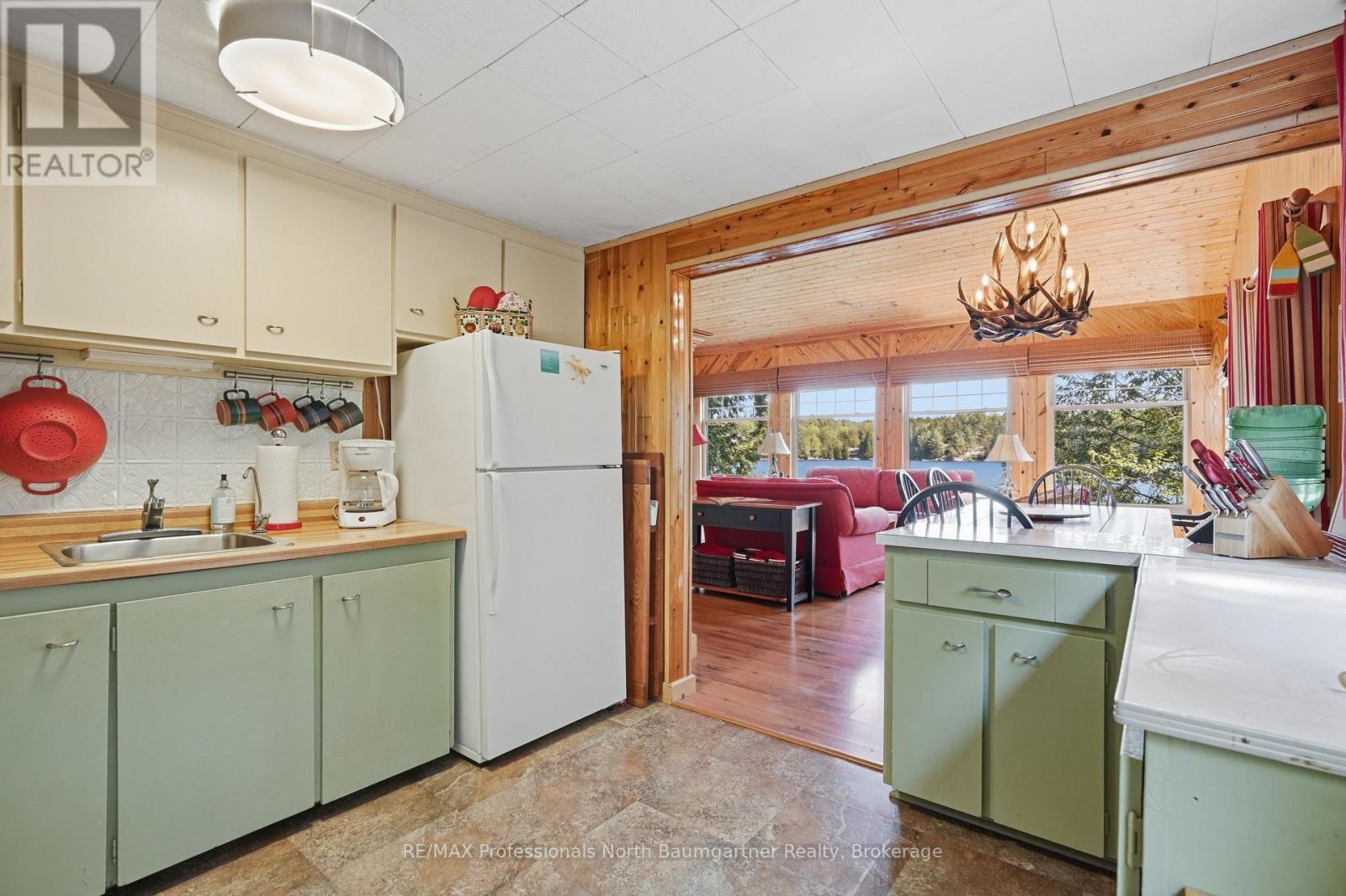 2301 SUMCOT ROAD - 4