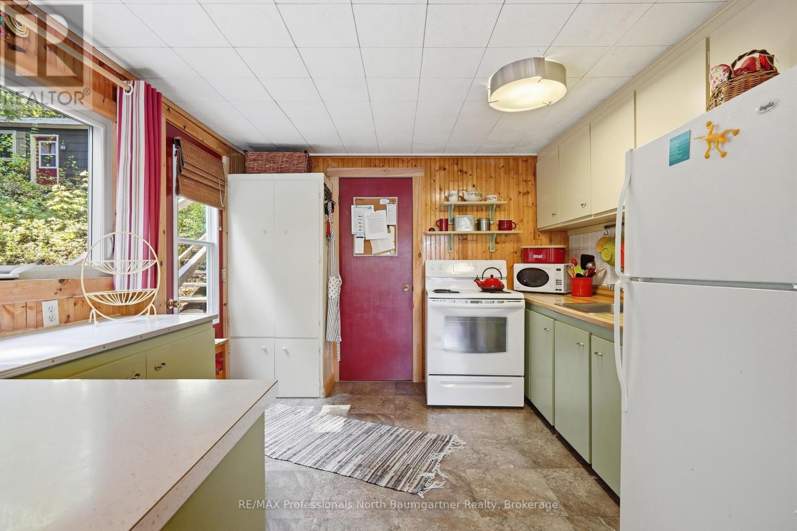 2301 SUMCOT ROAD - 5