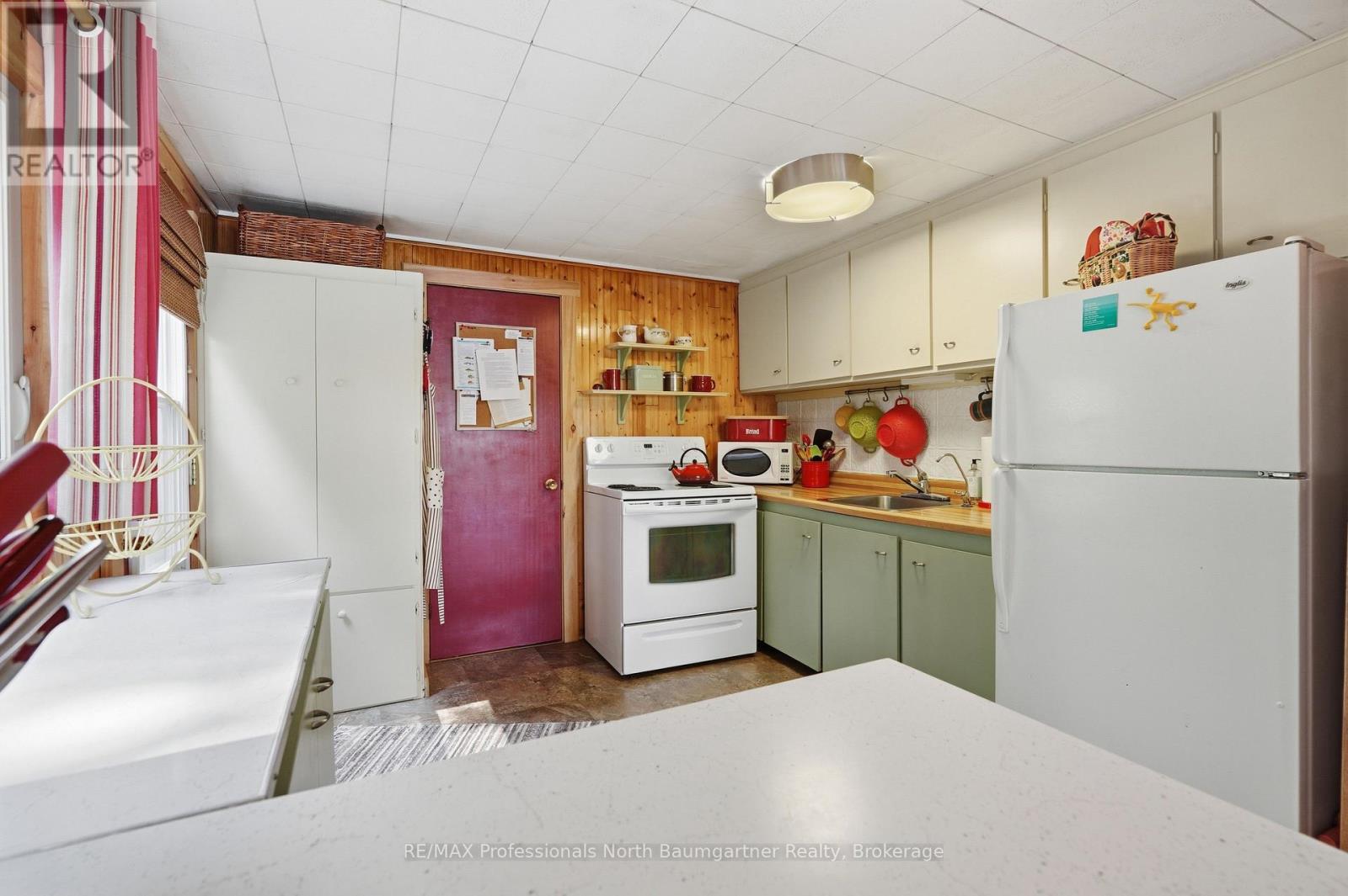 2301 SUMCOT ROAD - 7