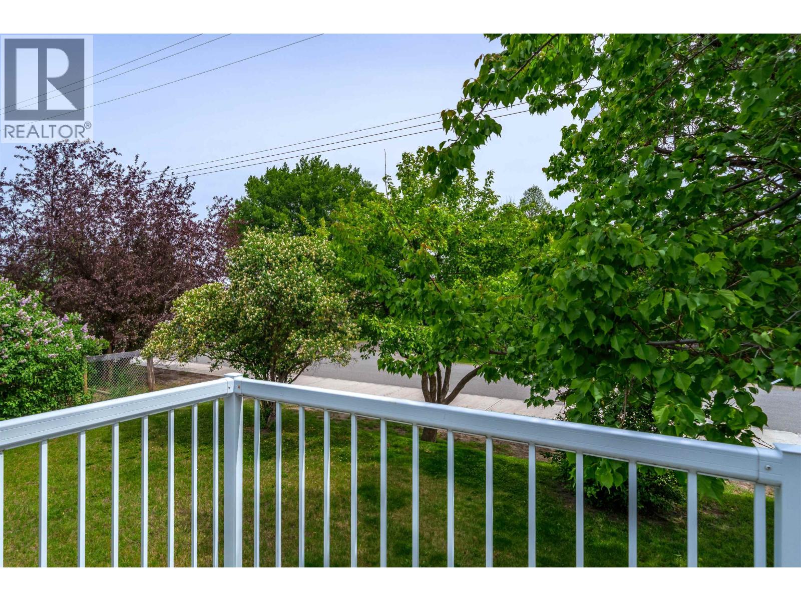 240 DOGWOOD AVENUE - 16