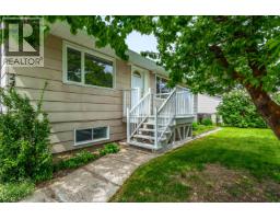 240 Dogwood Avenue, 100 Mile House, BC V0K2E0 Photo 21