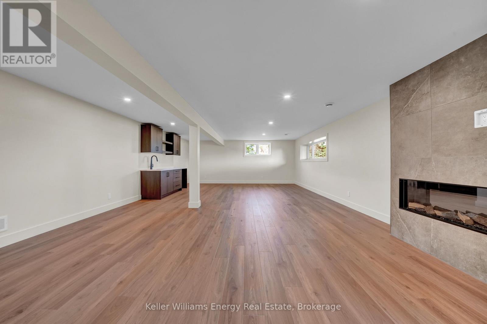 13 PARTRIDGE HOLLOW ROAD - 33