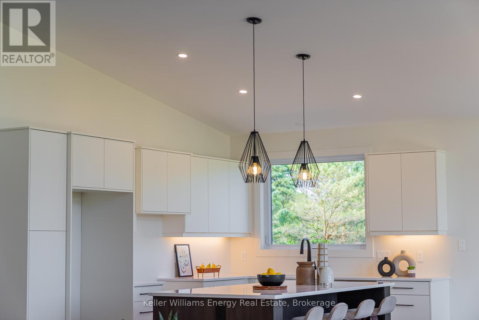 13 PARTRIDGE HOLLOW ROAD - 5