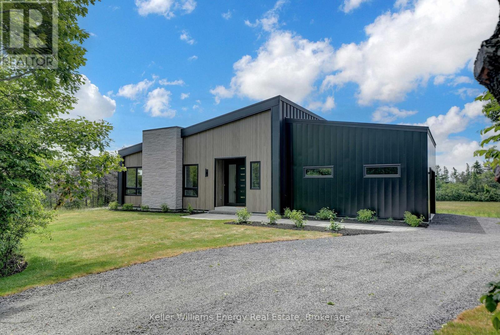 13 PARTRIDGE HOLLOW ROAD - 8