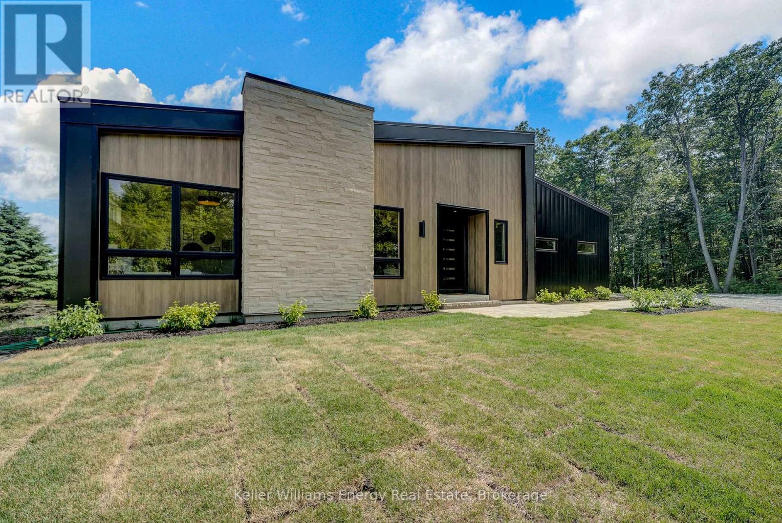 13 PARTRIDGE HOLLOW ROAD - 9