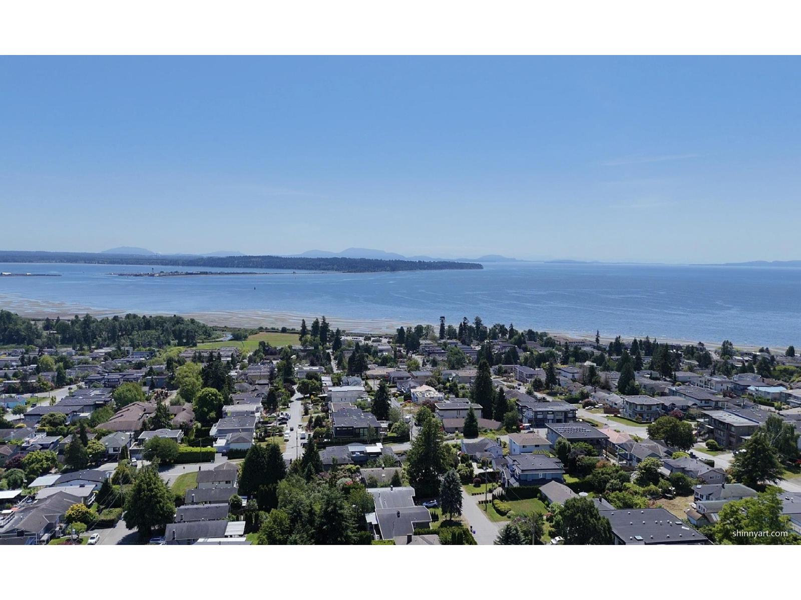 15807 BUENA VISTA AVENUE, White Rock
