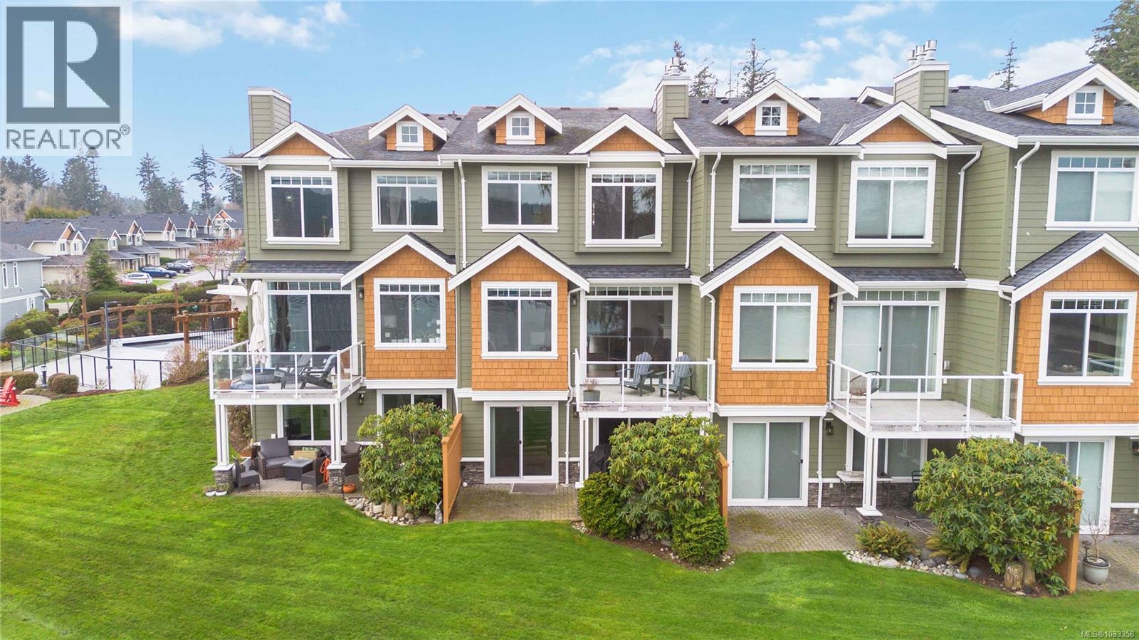 #3 6995 Nordin Rd - 83