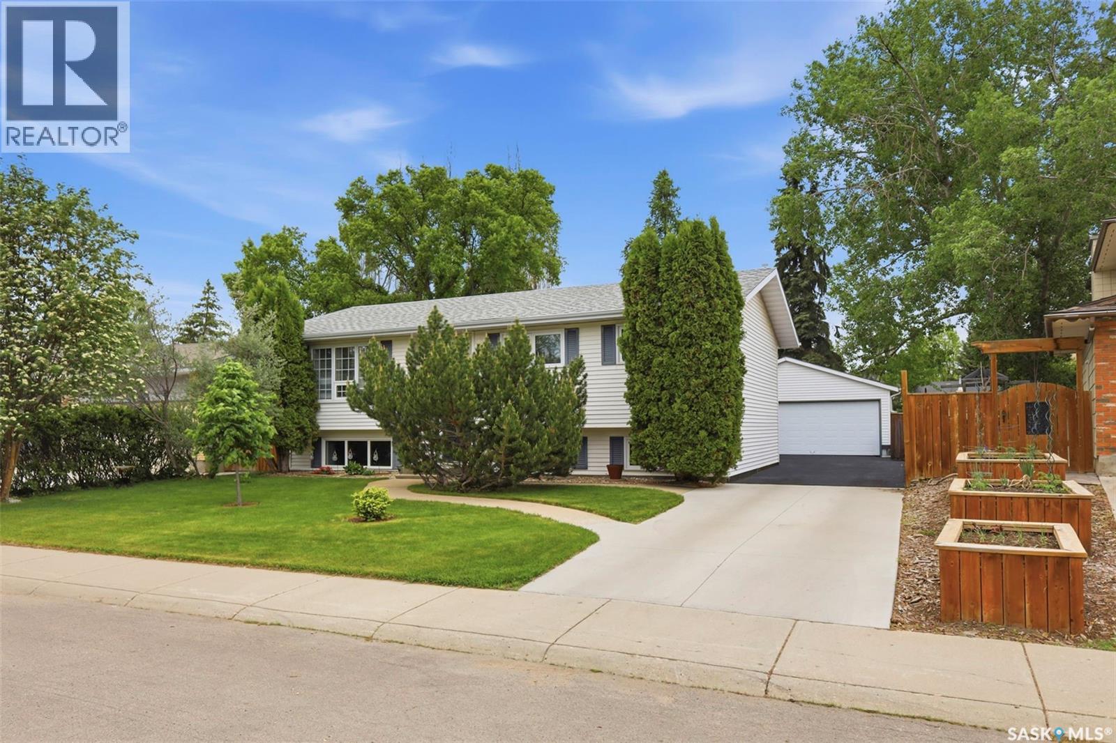 126 CANDLE CRESCENT - Image 2