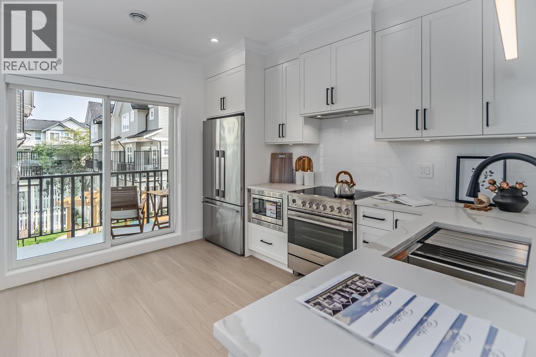 3 Bed, 3 Bath House for Sale in Richmond – 17 22811 MCLEAN AVENUE, Richmond - Image 8