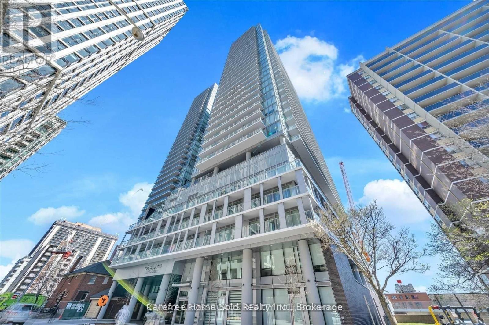 #2301 195 REDPATH AVENUE - 1
