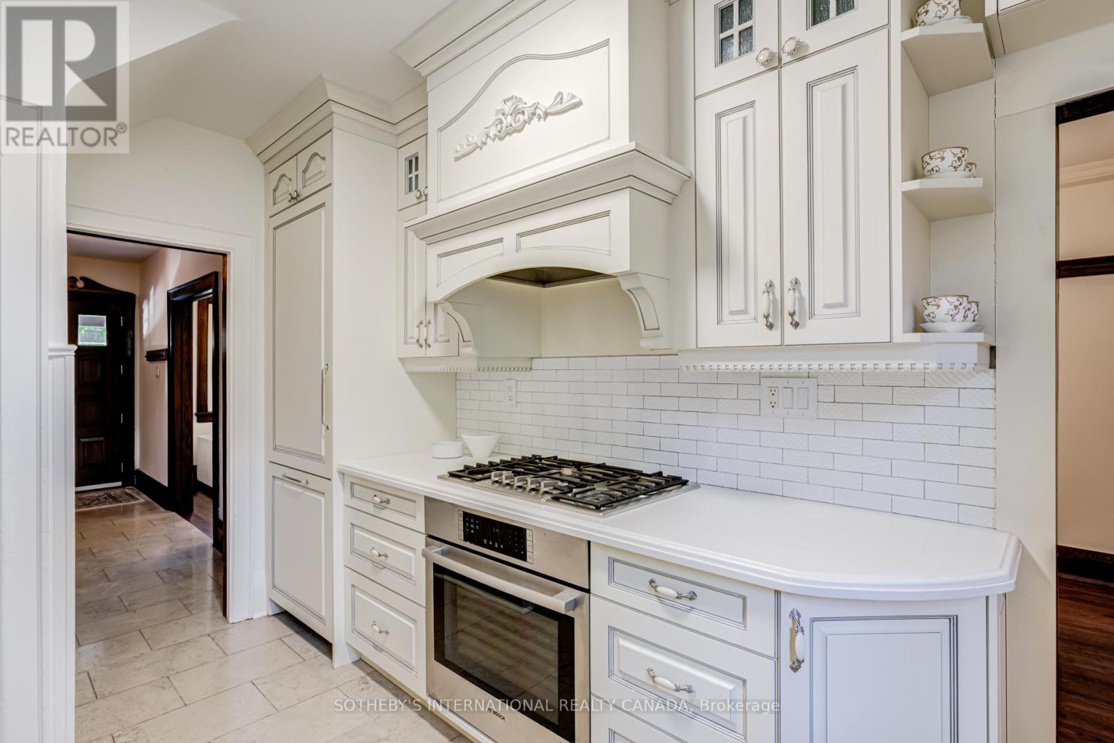 361 HILLSDALE AVENUE E - 17