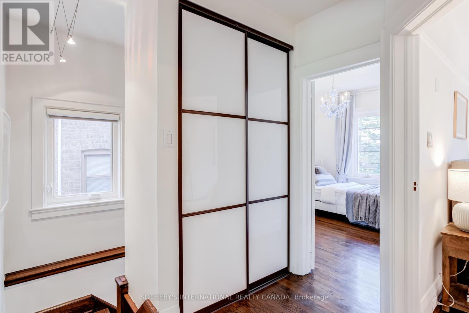361 HILLSDALE AVENUE E - 21